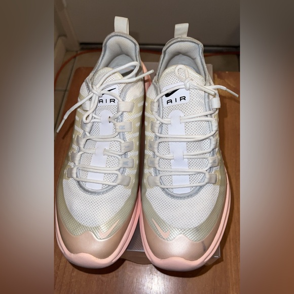 NIKE Air Max Axis 's Running Shoes For Women - Picture 8 of 11